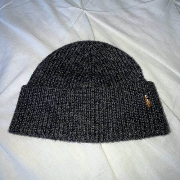 POLO by Ralph Lauren Men’s Charcoal Grey Beanie - Picture 1 of 6